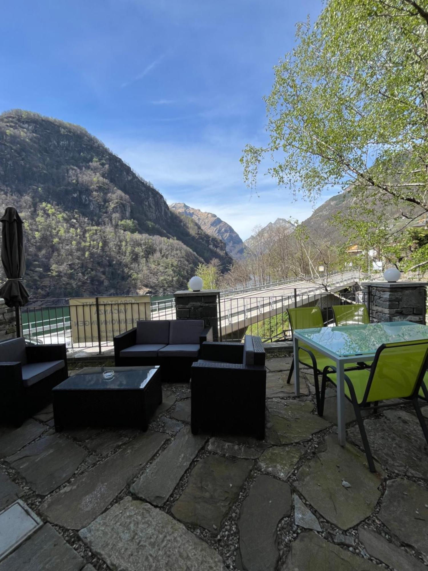 Casa Ciliegio Apartment Vogorno ภายนอก รูปภาพ